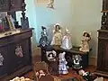 Sbírka panenek na zámku ve Valči.