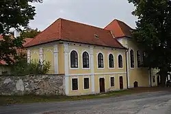 Jižní křídlo hlavní budovy