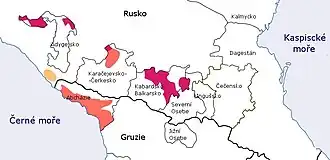 Rozšíření severozápadokavkazských jazyků.