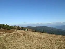 Zázrivá (vlevo), Dlhá lúka a Minčol