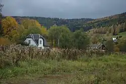 Chaty ve vesnici Zadní Ves