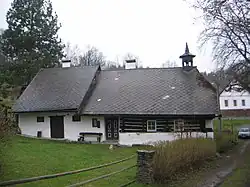 Venkovská usedlost v Zahrádce