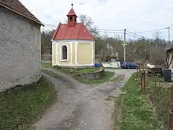 Kaplička na rozcestí