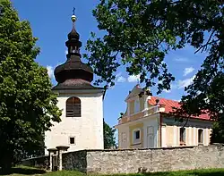 Zahrádky (CL), kostel sv. Barbory.jpg