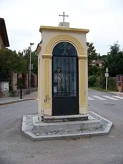 Zbraslav, Žitavského a U klubovny, kaplička.jpg