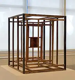 Schránka se čtyřmi malými prkénky, 80.–90. léta