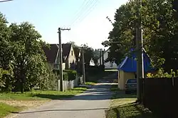 Hlavní cesta ve Zdiměřicích