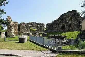 Ruiny kastelu zvaného Burgus