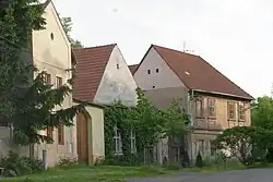 Zemědělský dvůr čp. 6, vesnice Debrno, část obce Dolany, okres Mělník 04.JPG