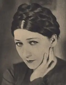 Zet Molas v roli Marie, film Mlynář a jeho dítě