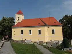 Kostel sv. Jiří - pohled od hřitova
