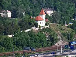 Pohled na kostel z Branické skály