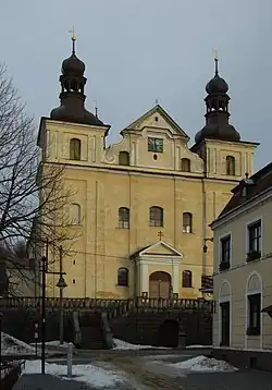 Farní kostel Nanebevzetí Panny Marie ve Zlatých Horách