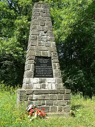 Pomník na místě události