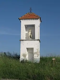 Výklenková kaplička v Trnovské vsi