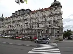 Znojmo - blok činžovních domů.JPG