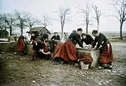 Zuávové perou své uniformy