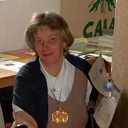 Zuzana Štromerová tlumočí na mezinárodní konferenci Quo vadis, femina?