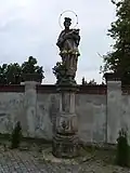 Zvole - socha sv. Jana Nepomuckého.jpg