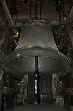 zvon Marie ve věži Týnského chrámu