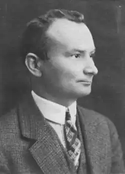 Josef Masařík, po obdržení ceny České akademie za knihu Krvavá daň.